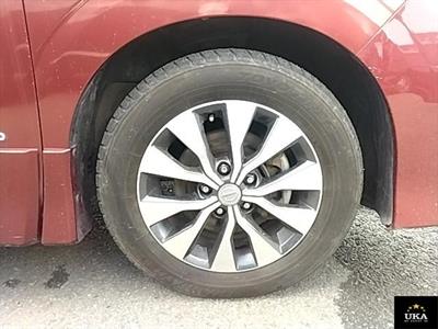 2017 Nissan Serena - Thumbnail