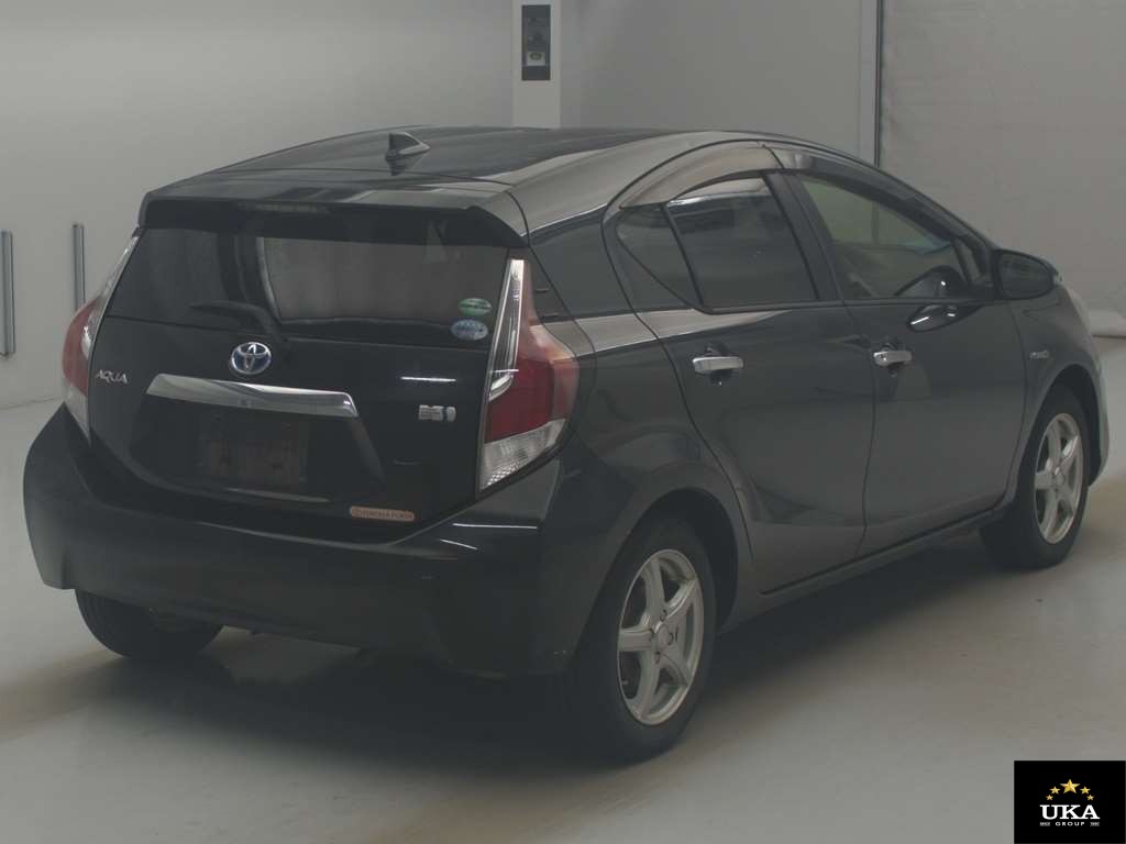 2016 Toyota Aqua