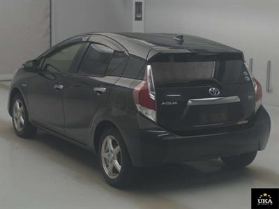 2016 Toyota Aqua - Thumbnail