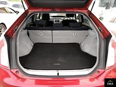 2012 Toyota Prius - Thumbnail