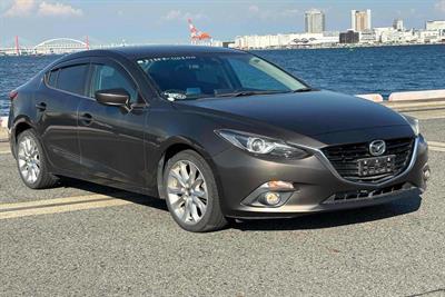 2015 Mazda Axela