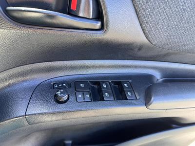 2018 Toyota Sienta - Thumbnail