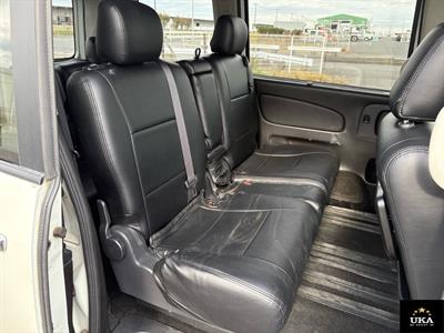 2012 Nissan Serena - Thumbnail