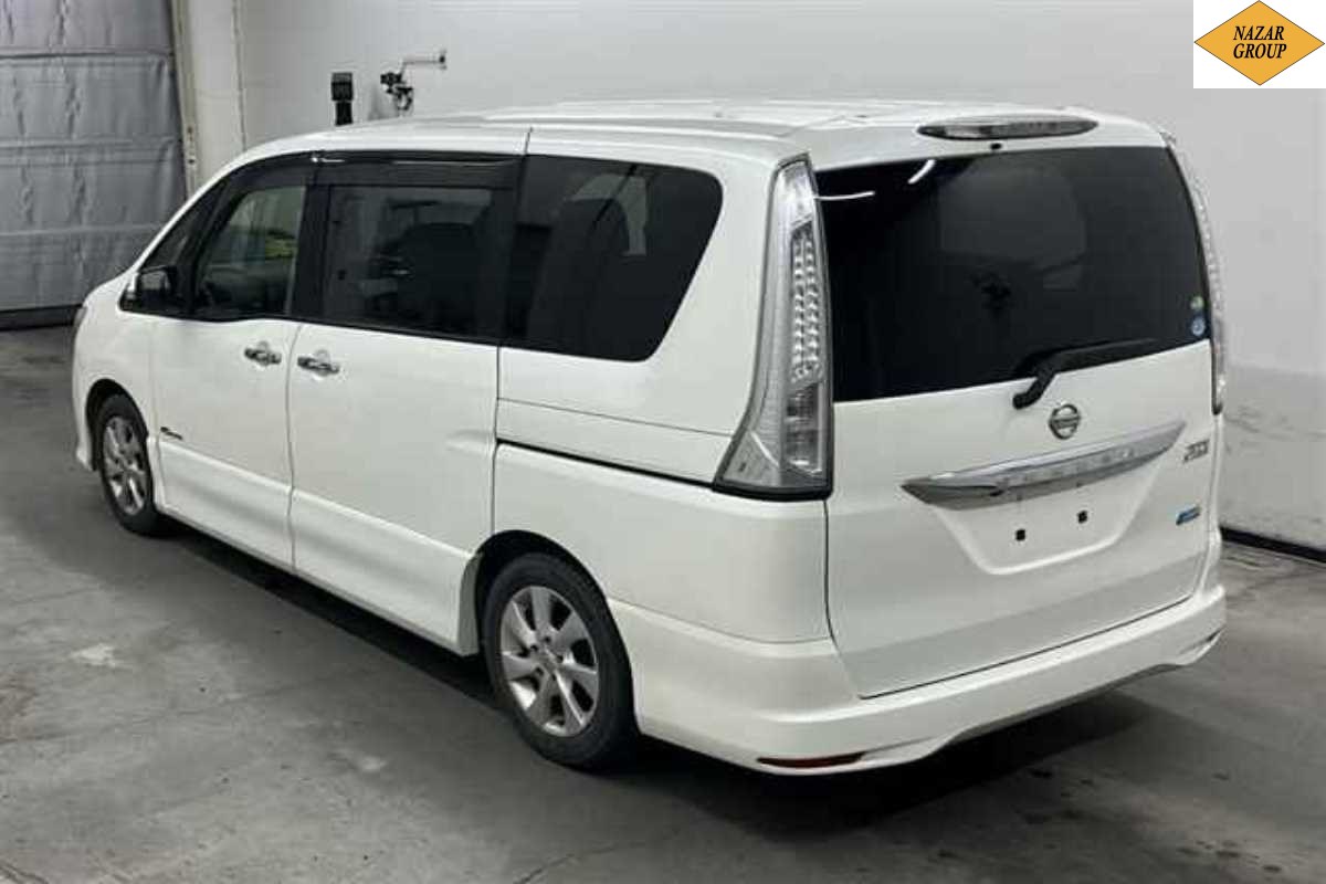 2012 Nissan Serena