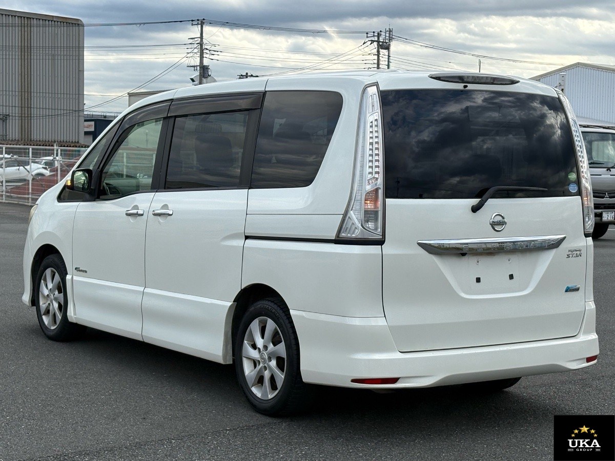 2012 Nissan Serena