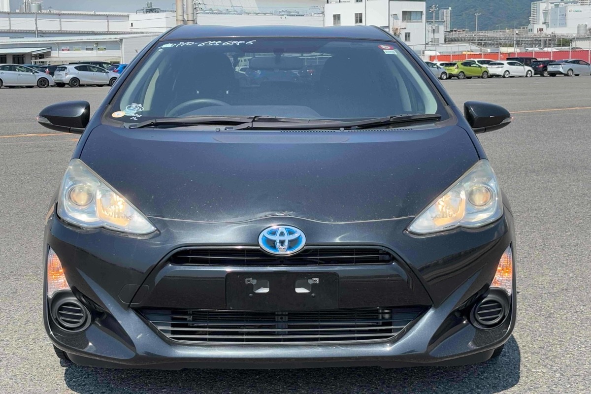 2016 Toyota Aqua