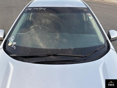 2017 Honda Grace - Thumbnail