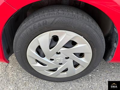 2016 Toyota Aqua - Thumbnail