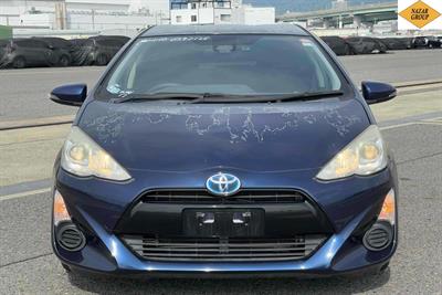 2017 Toyota Aqua - Thumbnail