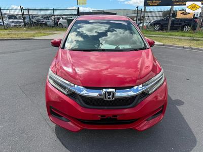 2015 Honda Shuttle - Thumbnail
