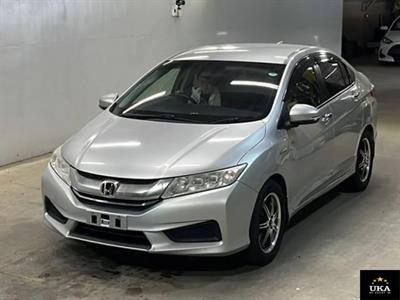 2015 Honda Grace - Thumbnail