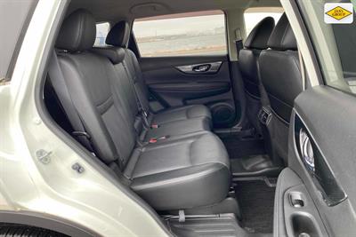 2017 Nissan X-Trail - Thumbnail