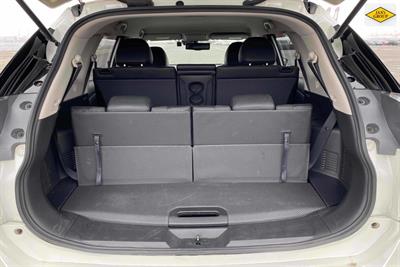 2017 Nissan X-Trail - Thumbnail