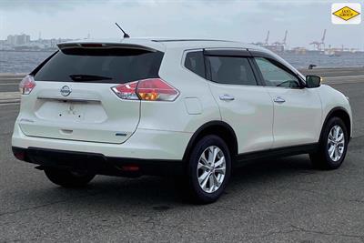 2017 Nissan X-Trail - Thumbnail