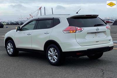 2017 Nissan X-Trail - Thumbnail