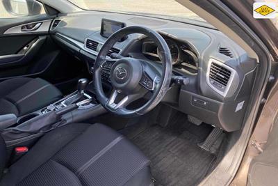 2017 Mazda Axela - Thumbnail