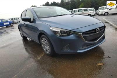 2016 Mazda Demio