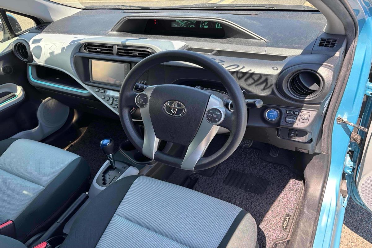 2012 Toyota Aqua