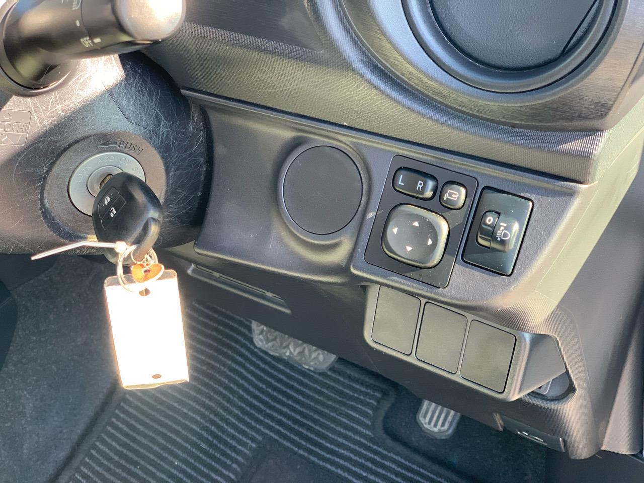 2016 Toyota Aqua