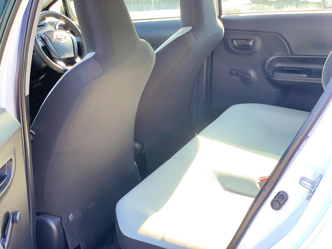 2016 Toyota Aqua