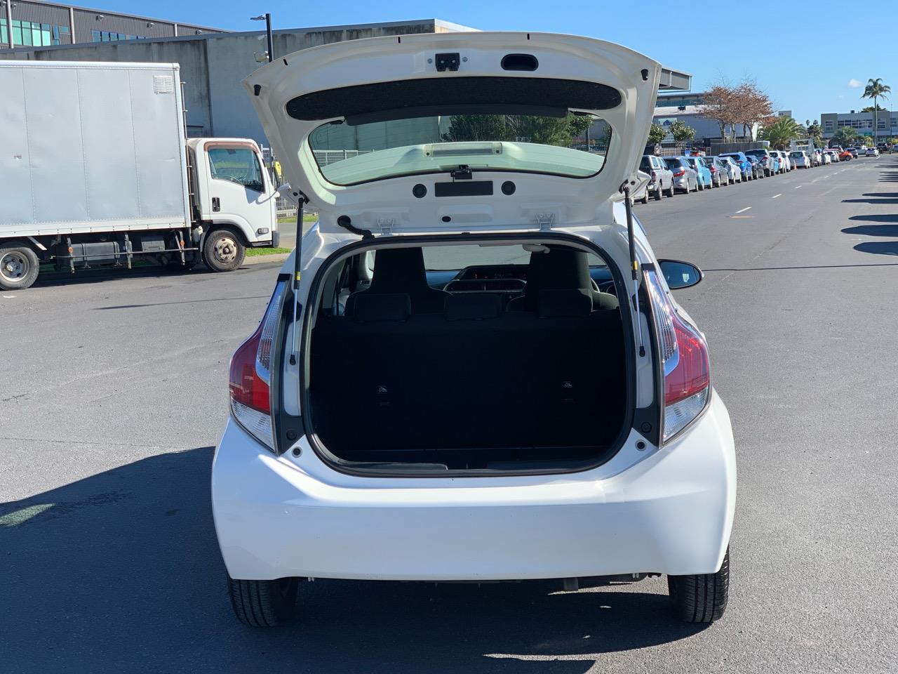 2016 Toyota Aqua