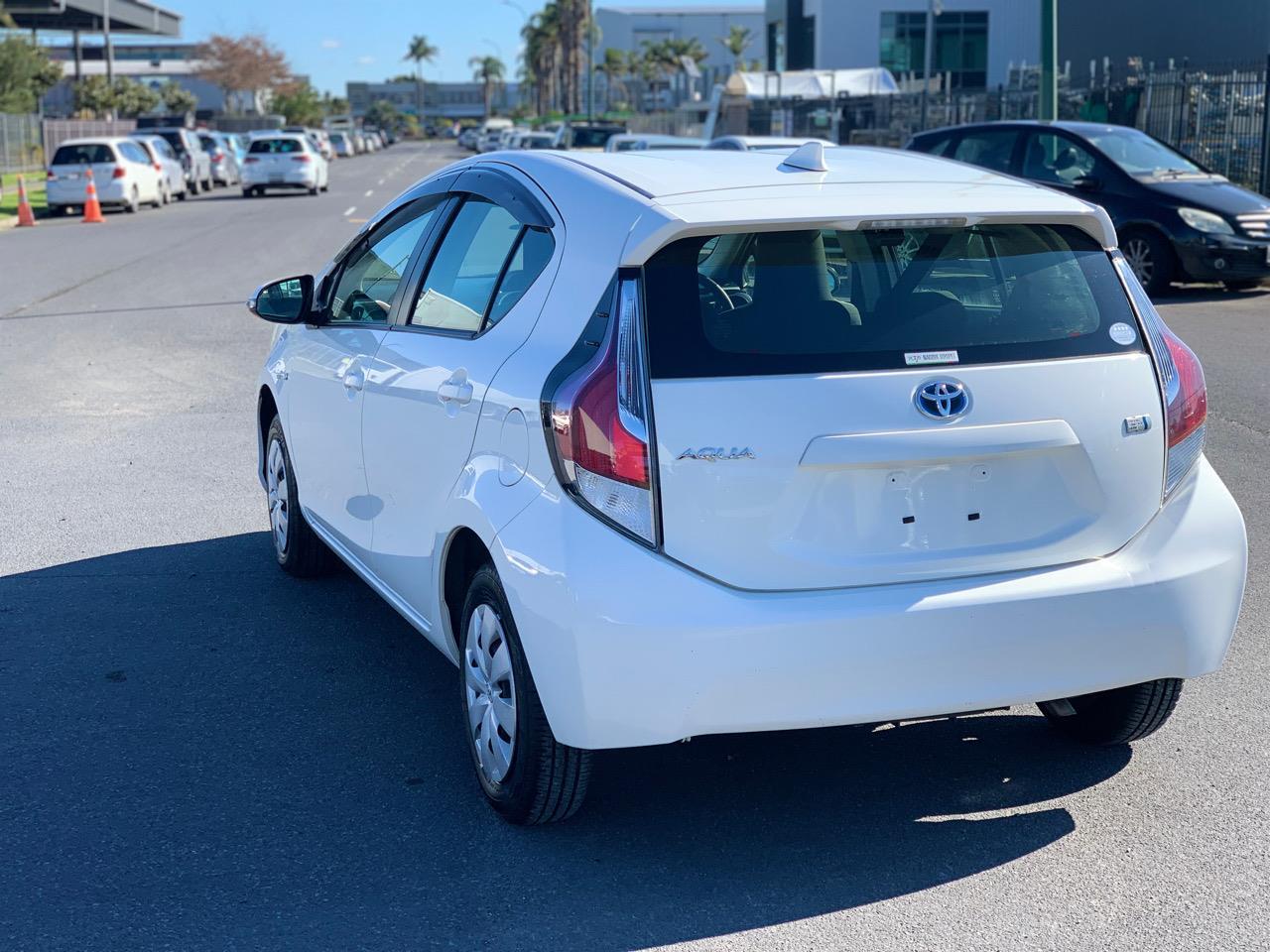 2016 Toyota Aqua