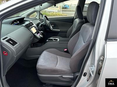 2012 Toyota Prius - Thumbnail