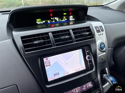 2012 Toyota Prius - Thumbnail