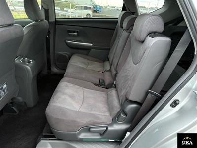 2012 Toyota Prius - Thumbnail