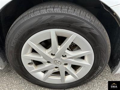 2012 Toyota Prius - Thumbnail