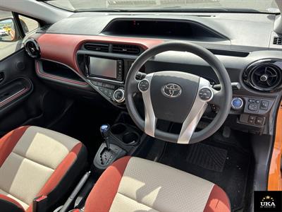 2017 Toyota Aqua - Thumbnail