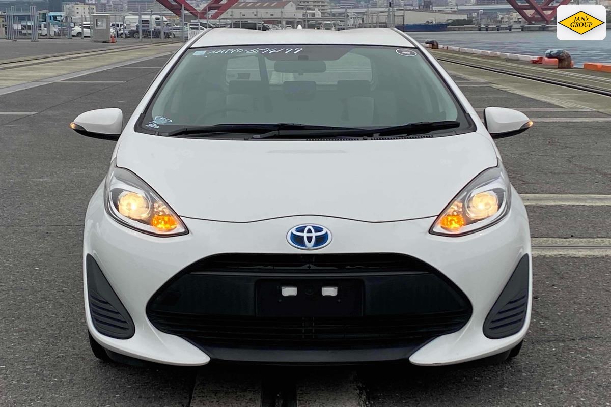 2017 Toyota Aqua