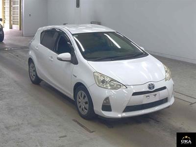 2013 Toyota Aqua
