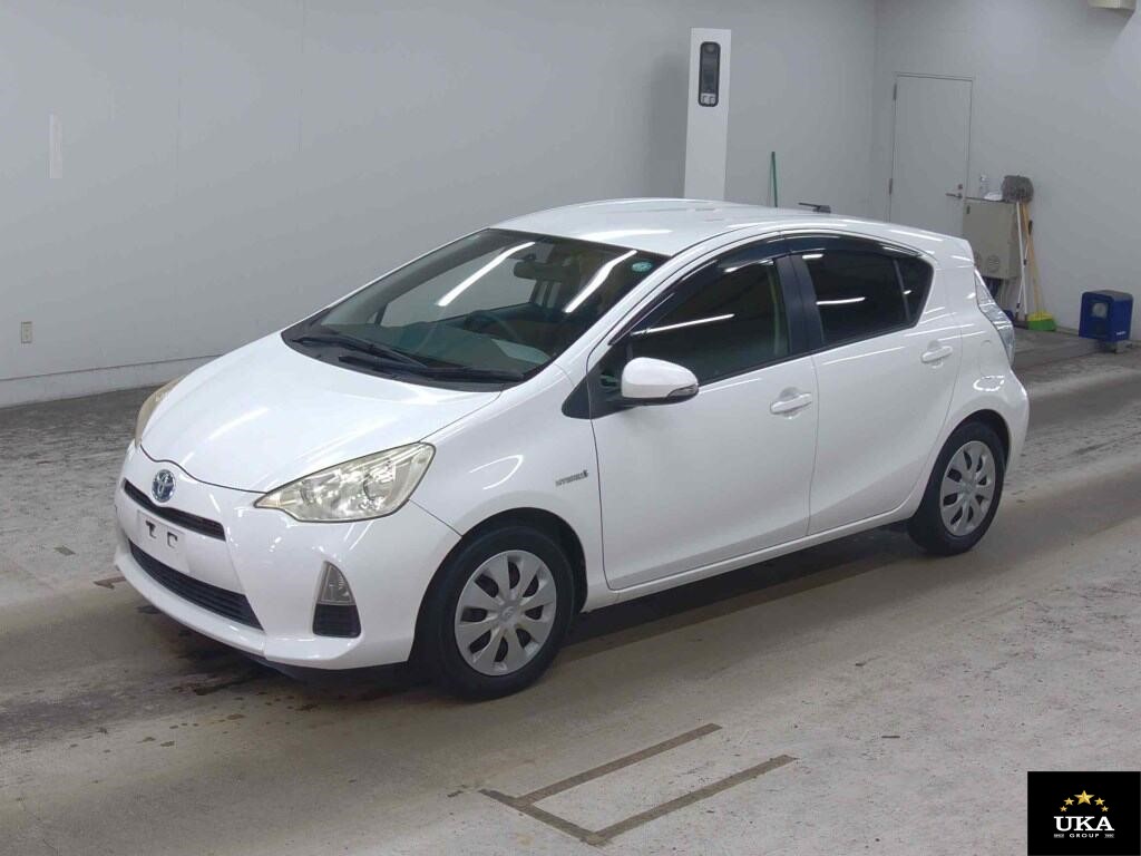2013 Toyota Aqua