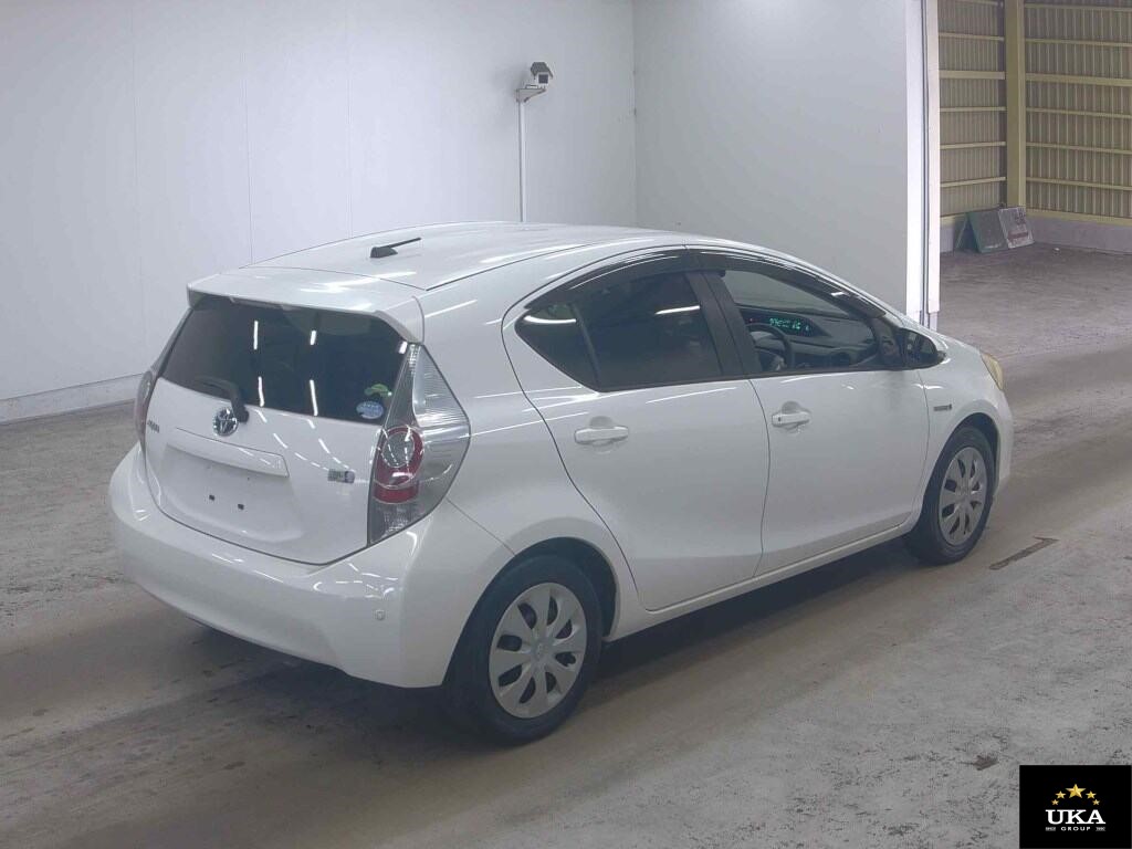2013 Toyota Aqua