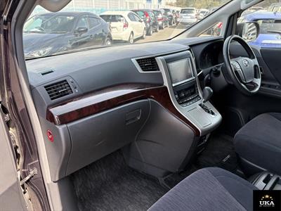2013 Toyota Vellfire - Thumbnail