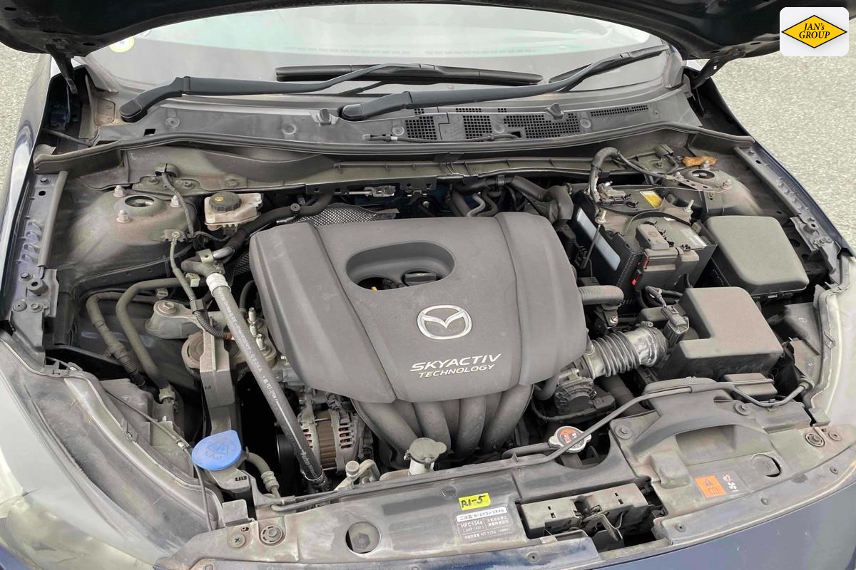 2016 Mazda Demio