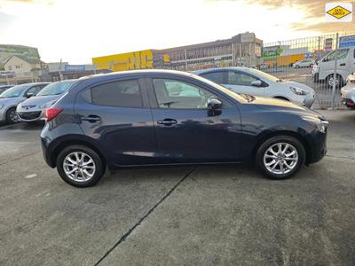 2016 Mazda Demio - Thumbnail