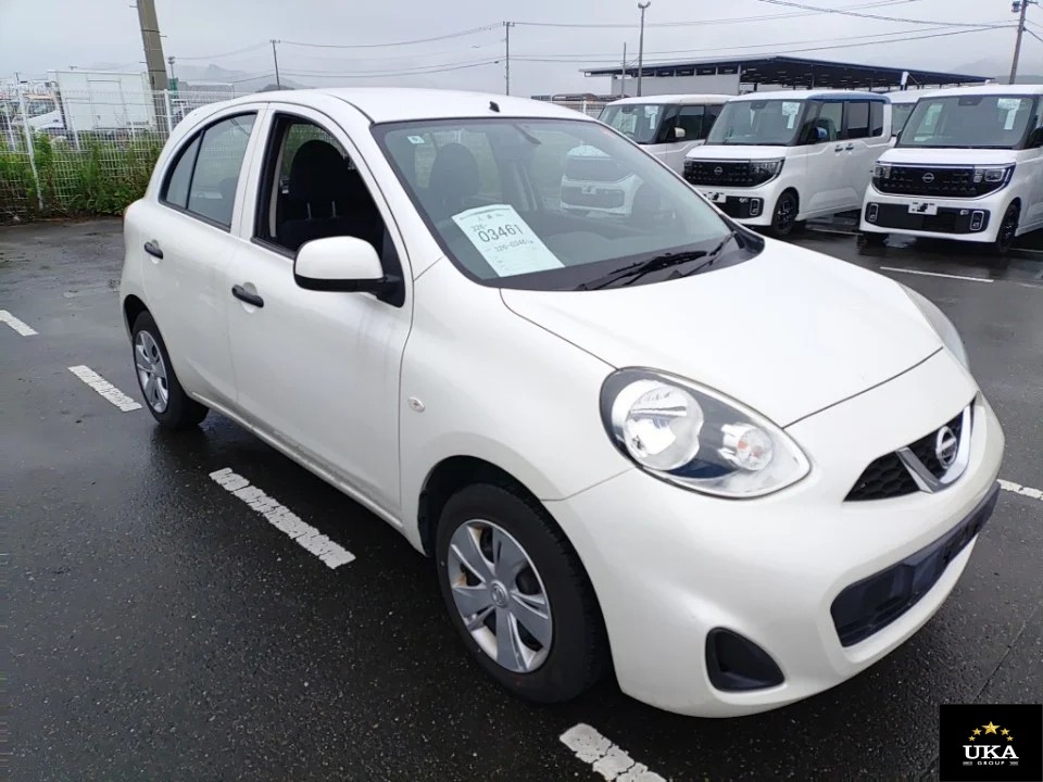 2016 Nissan March