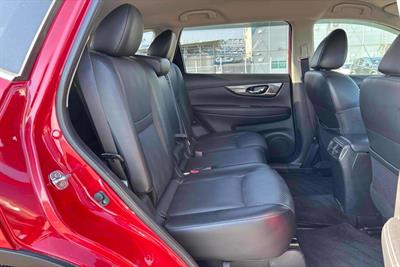 2016 Nissan X-Trail - Thumbnail