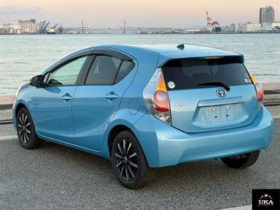 2012 Toyota Aqua - Thumbnail