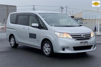 2013 Nissan Serena