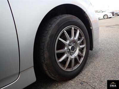 2014 Toyota Prius - Thumbnail