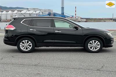 2014 Nissan X-Trail - Thumbnail