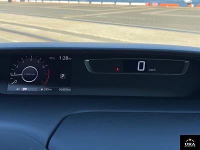 2017 Nissan Serena - Thumbnail