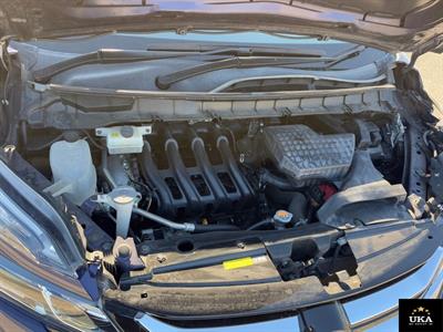 2017 Nissan Serena - Thumbnail