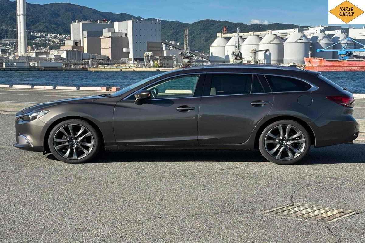 2015 Mazda Atenza