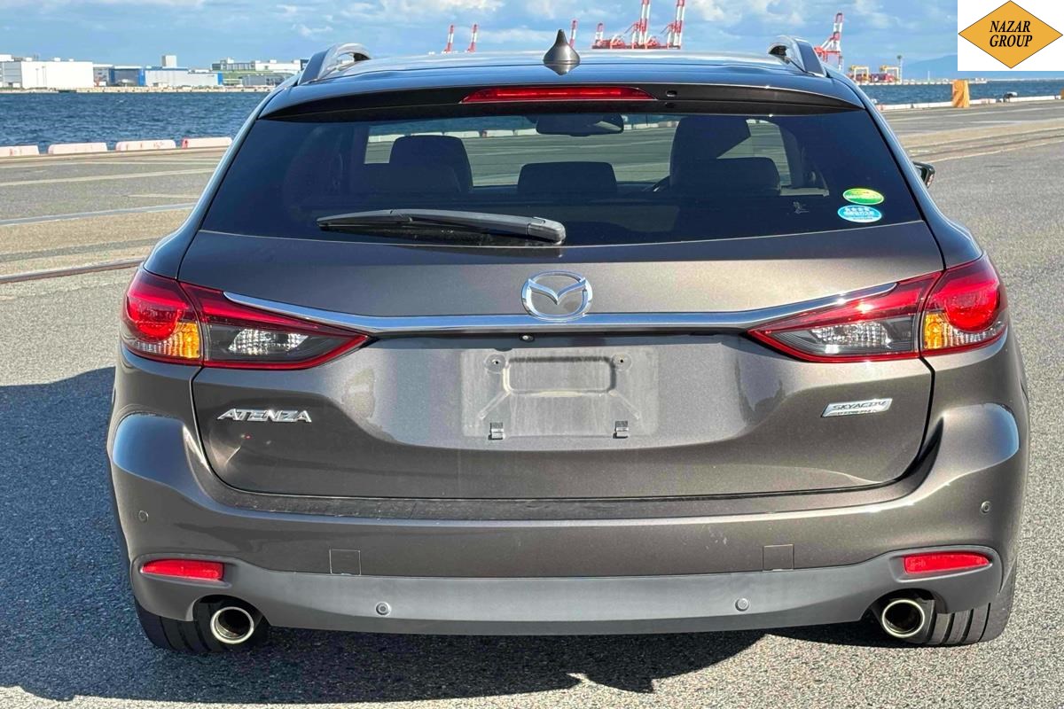 2015 Mazda Atenza