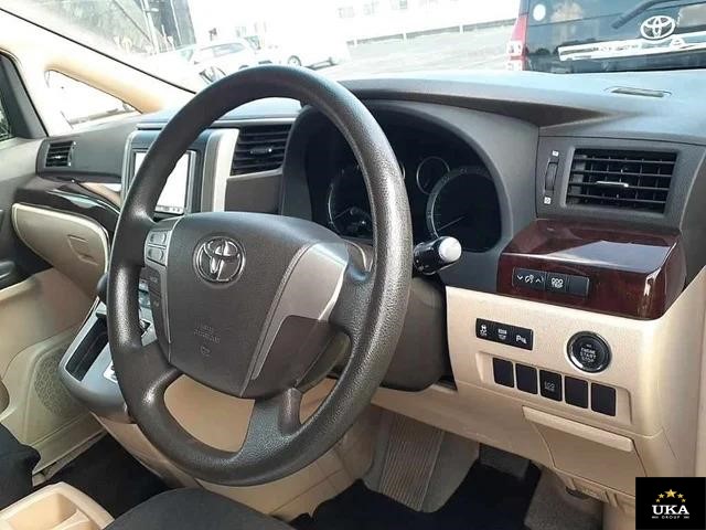 2014 Toyota Alphard