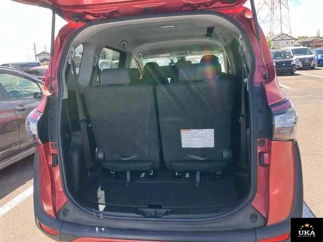 2016 Toyota Sienta